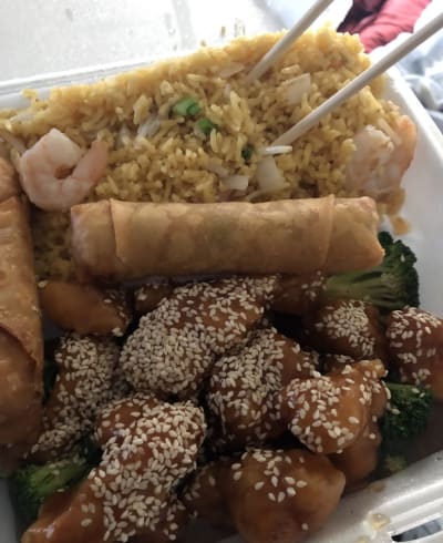 Golden Crown Chinese Restaurant